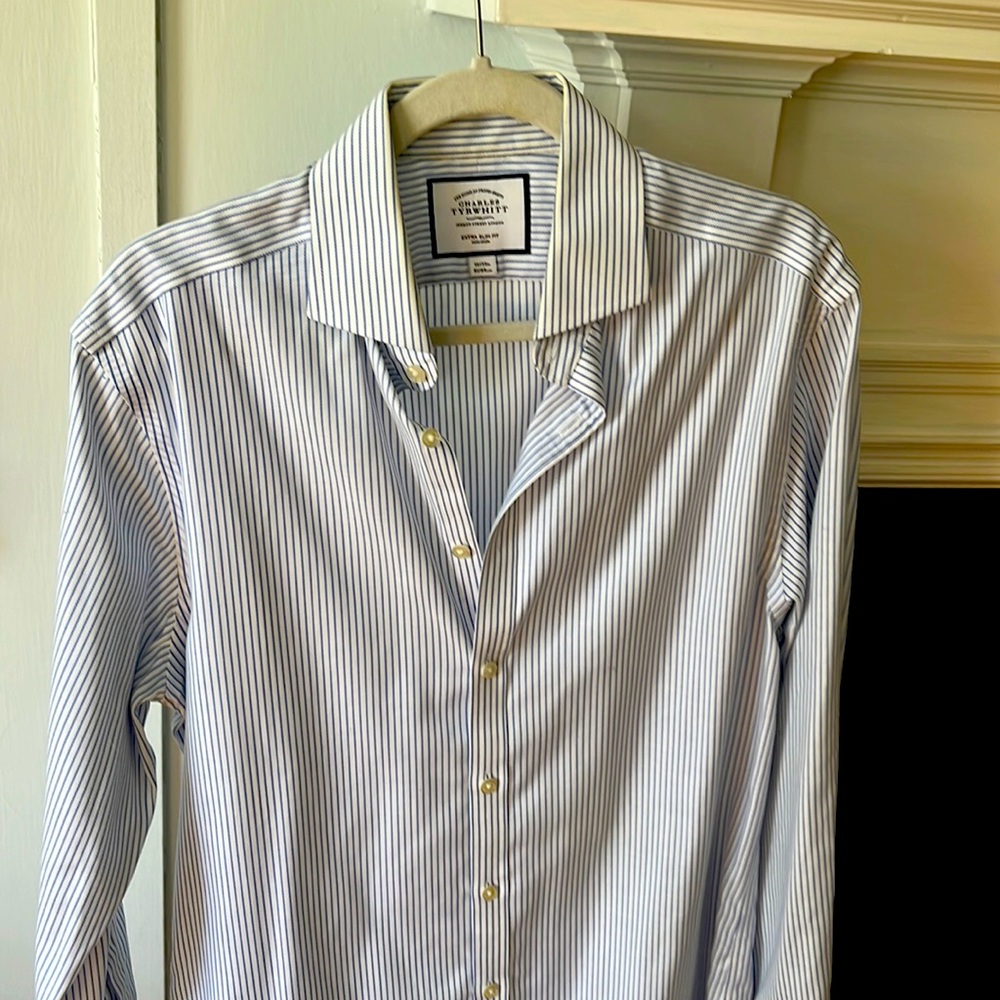 Charles Tyrwhitt 16/33 Non-Iron Extra Slim Stripped Dress shrit